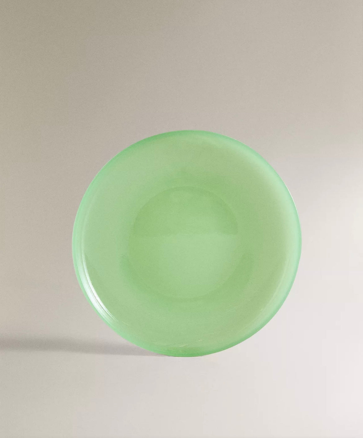 Nanushka colored dinner plate